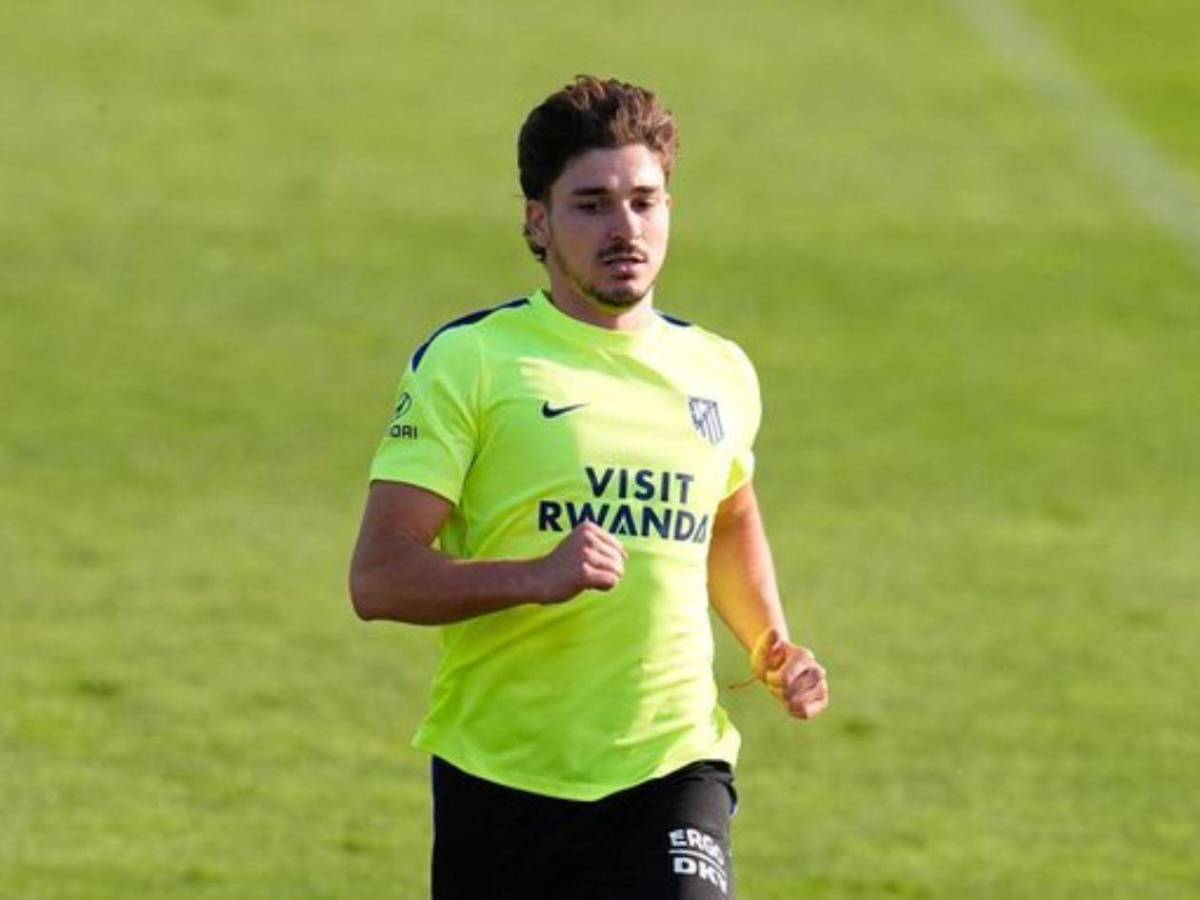 El nuevo '9' que quiere el Barca tras el no de Julián y fichaje en el Real Madrid