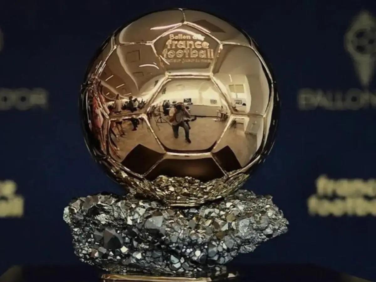 Balón de Oro 2026: le informan que ha ganado el premio y la reacción de su club