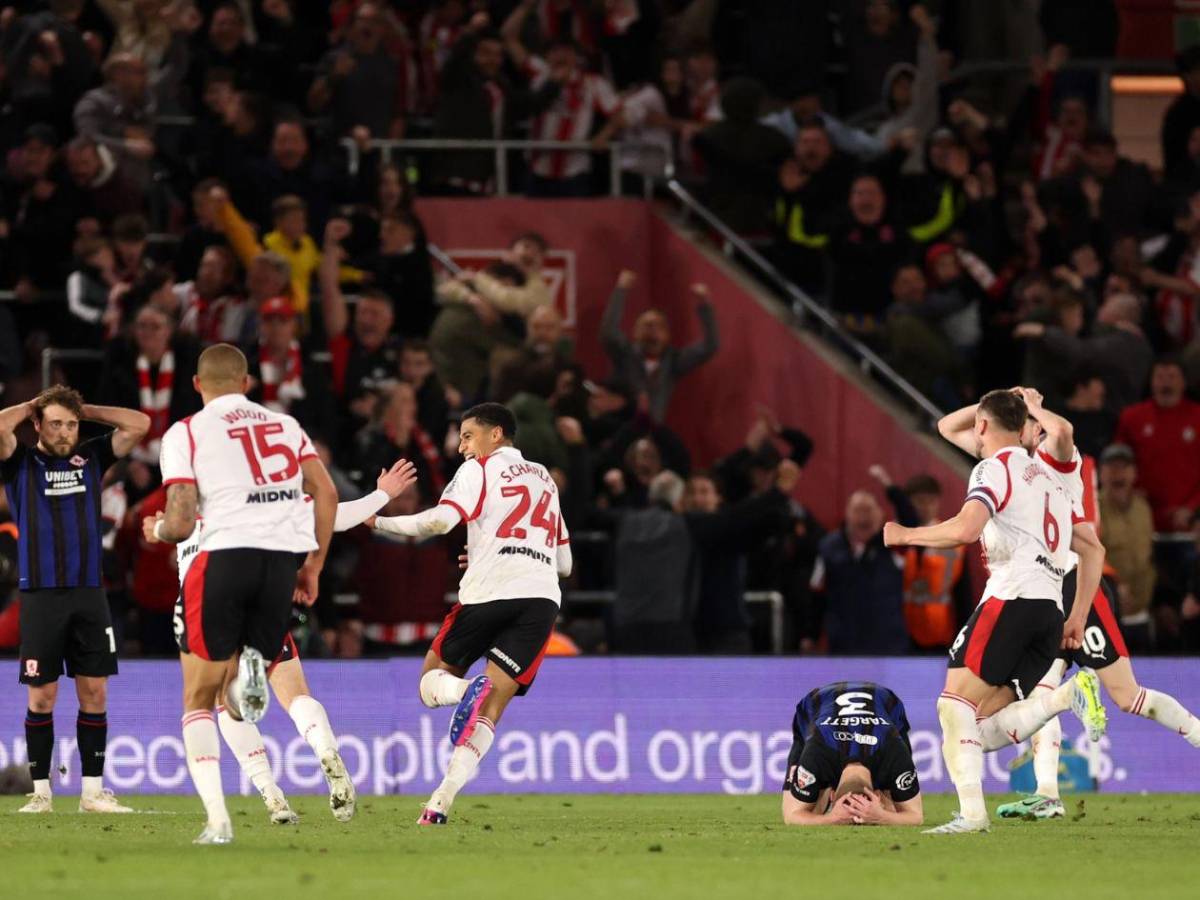 Podría quedarse sin Premier League: piden expulsar a club y lanzan dura acusación