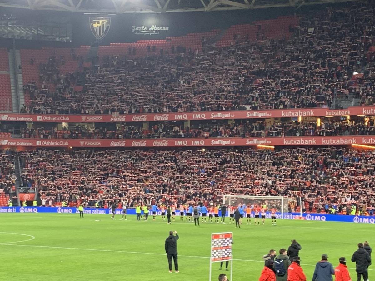 No se vio en TV: Los rostros de tristeza en el Real Madrid y el feo gesto de los aficionados del Athletic Bilbao