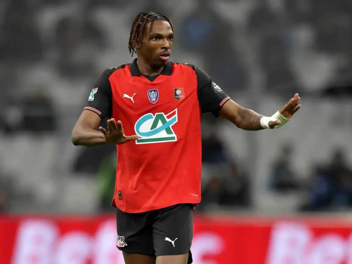 Zidane se olvida del Real Madrid y ya toma sus primeras decisiones: los dos borrados y los refuerzos que trae