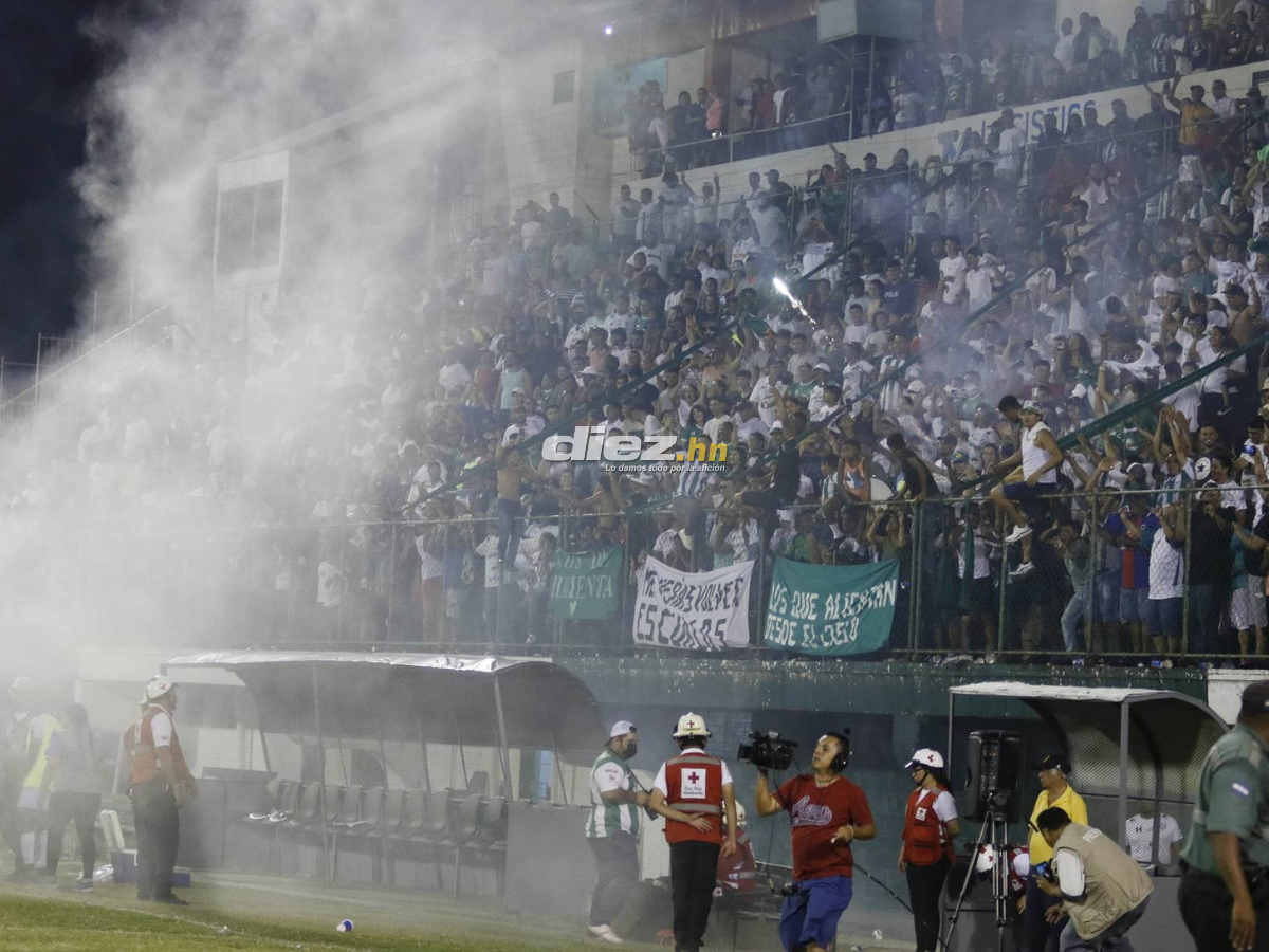 Zafarrancho en el Estadio Excélsior: Las fotos de la bronca en el Platense-Independiente en la semifinal de ida en Liga de Ascenso