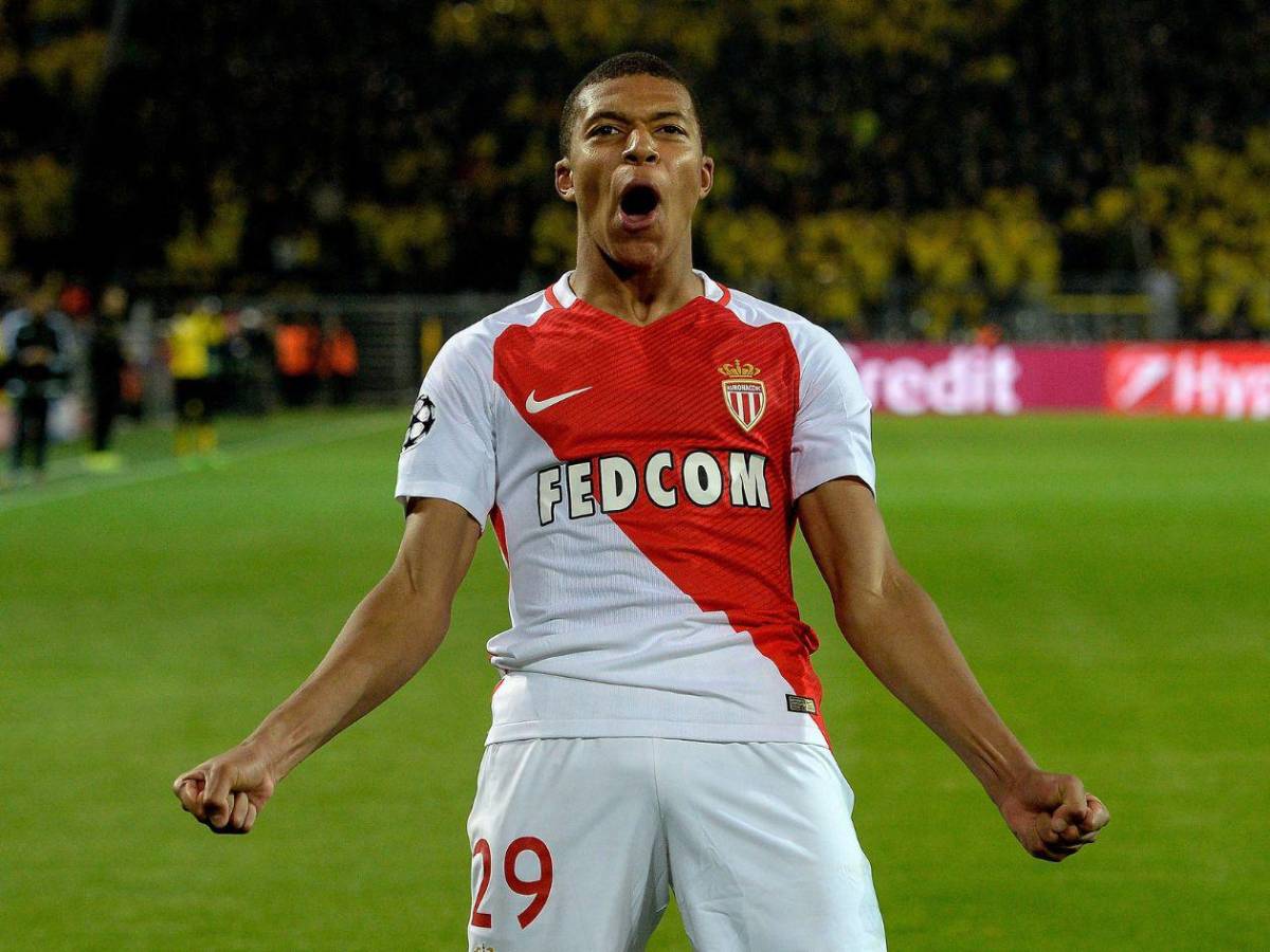 Mbappé revela la historia que pudo cambiar su carrera: Mi madre se enamoró