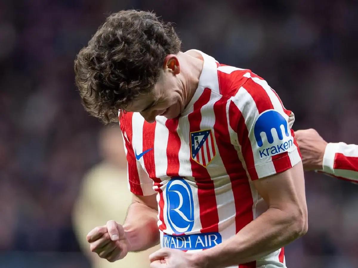 La decisión de Barcelona con Julián Álvarez y el fichaje que cerraron por 29 milones
