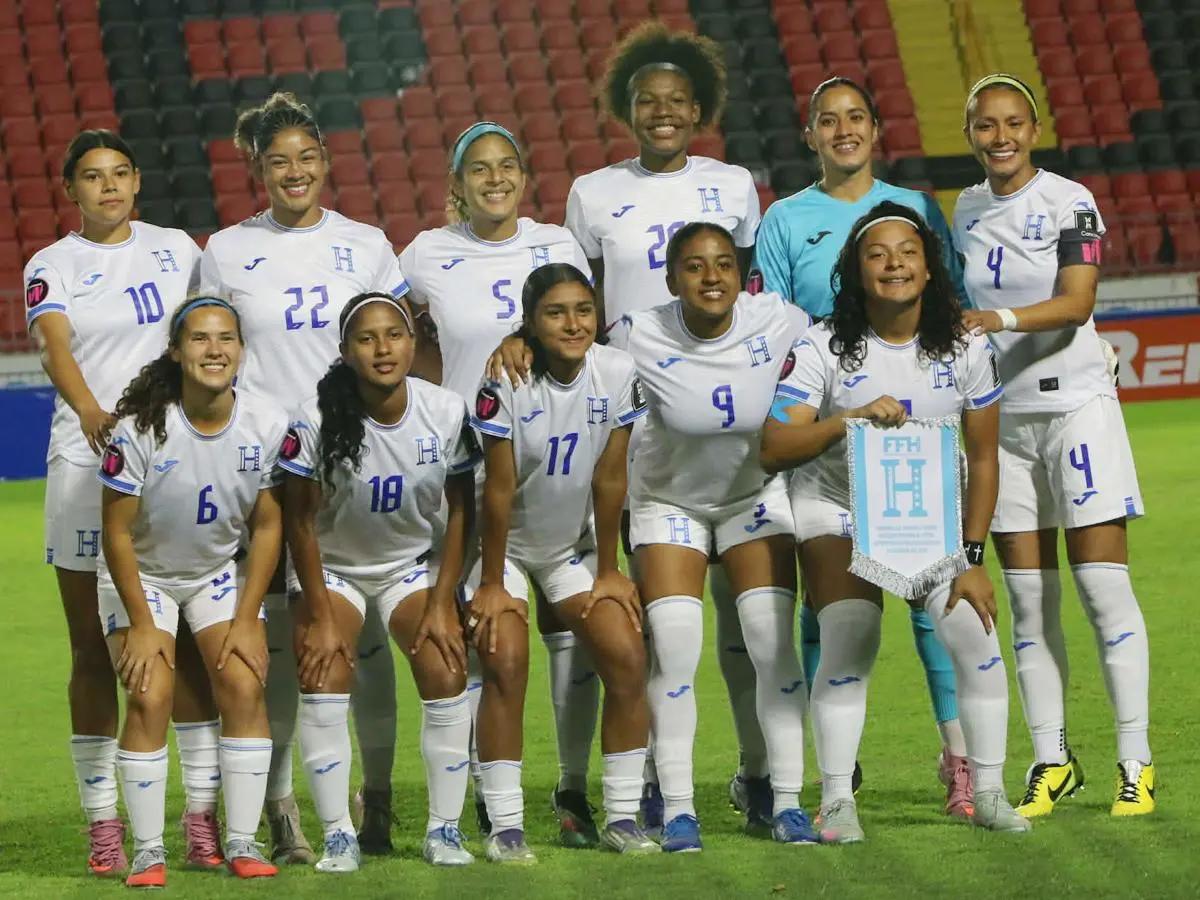 La nueva camada de la selección hondureña femenina para el 2031.