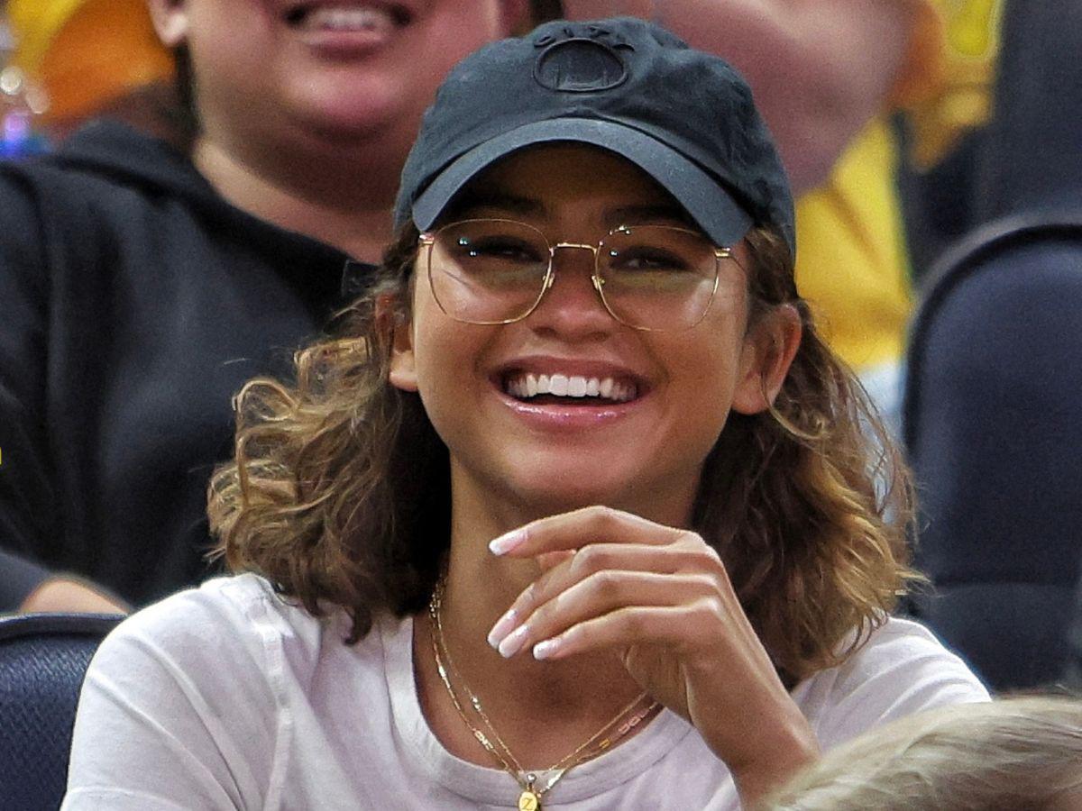 No se vio en TV: jugadores del Barcelona, famosos del cine y los mejores momentos del partido de Warriors ante los Lakers