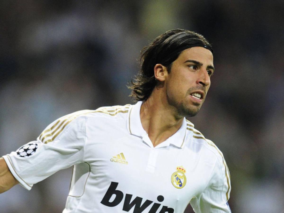 “Si quiere ser como Messi o Cristiano tiene que ser más respetuoso; cambiando gana tres o cuatro Balones de Oro”