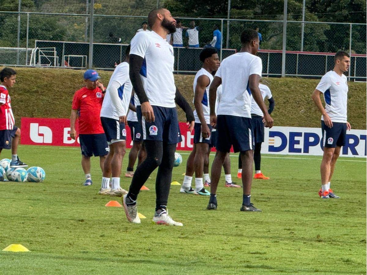 ¡Olimpia recibe tres grandes noticias! Así fue el último entreno previo al clásico ante Motagua donde buscará la final