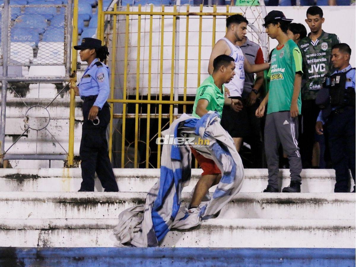Batalla campal en el Olímpico: así fue el zafarrancho que protagonizaron las barras del Marathón y Alianza