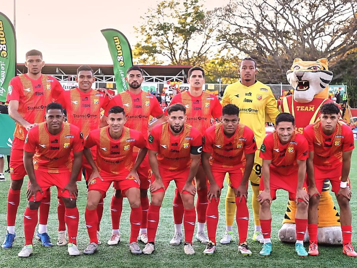 Getsel Montes y Herediano le pasaron por encima al Saprissa para acercarse a la gran final de Costa Rica frente a Alajuelense