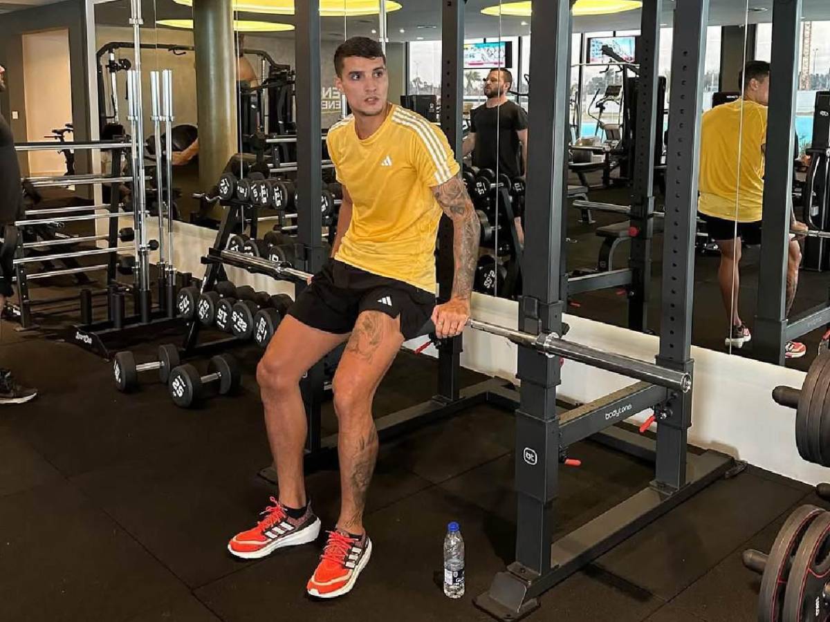 Tomo muchas pastillas: jugó a la par de Messi, ganó el Puskás y se retira a los 33 años por duro motivo; este es su nuevo trabajo