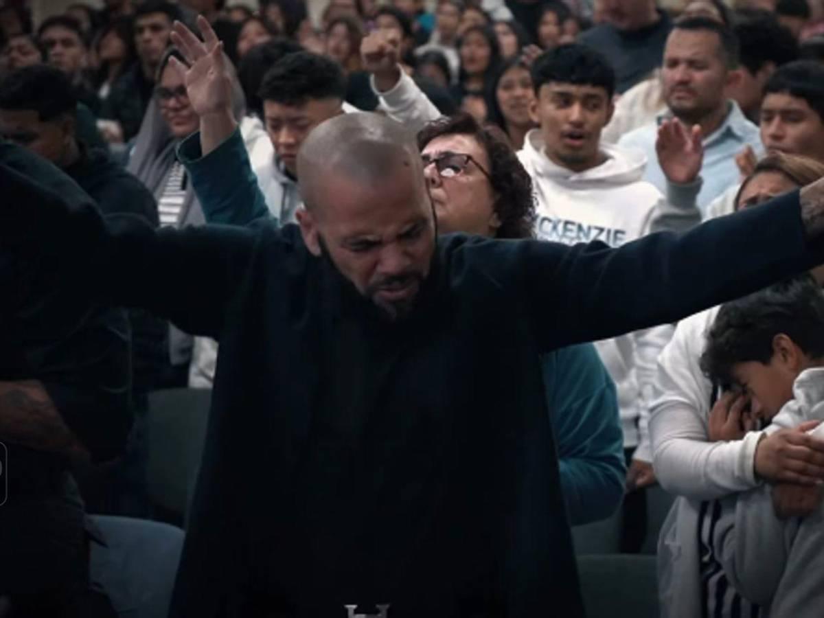 La nueva vida de Dani Alves tras salir de prisión y el pacto que hizo con Dios: Yo ahí adentro, mientras caminaba...