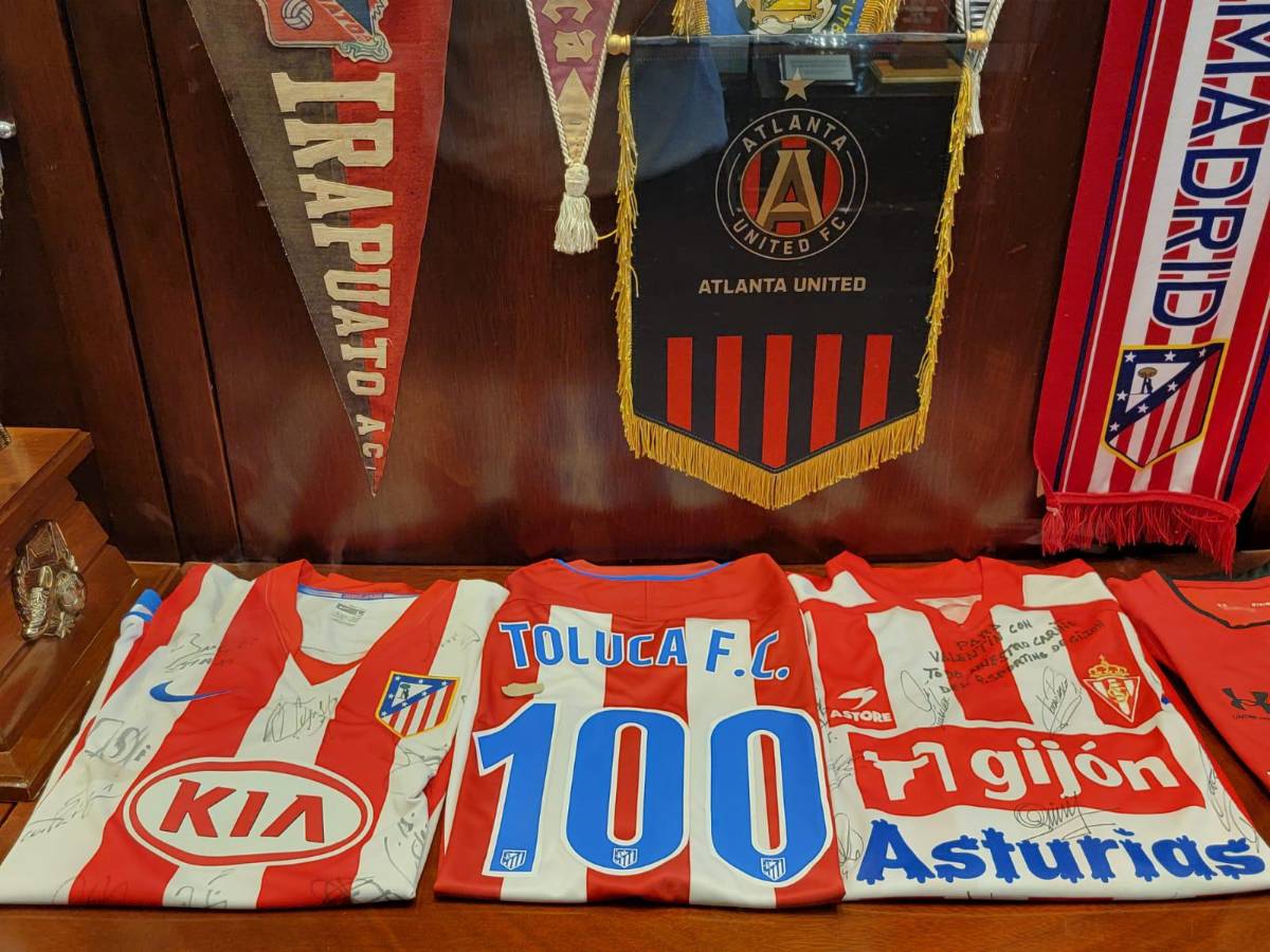 Olimpia y Carlos Pavón relucen en las vitrinas: así es el histórico y hermoso museo del Toluca en el Nemesio Diez