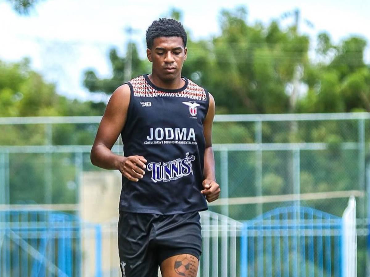 Impactante: dos futbolistas son asesinados luego de fichar por equipo; los sicarios llegaron vestidos de policías