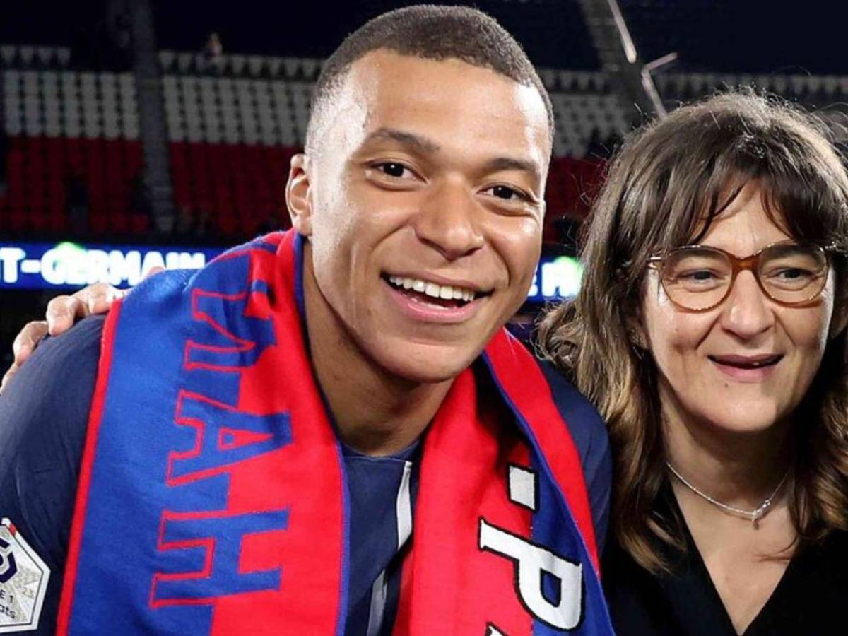 Mbappé revela la historia que pudo cambiar su carrera: Mi madre se enamoró