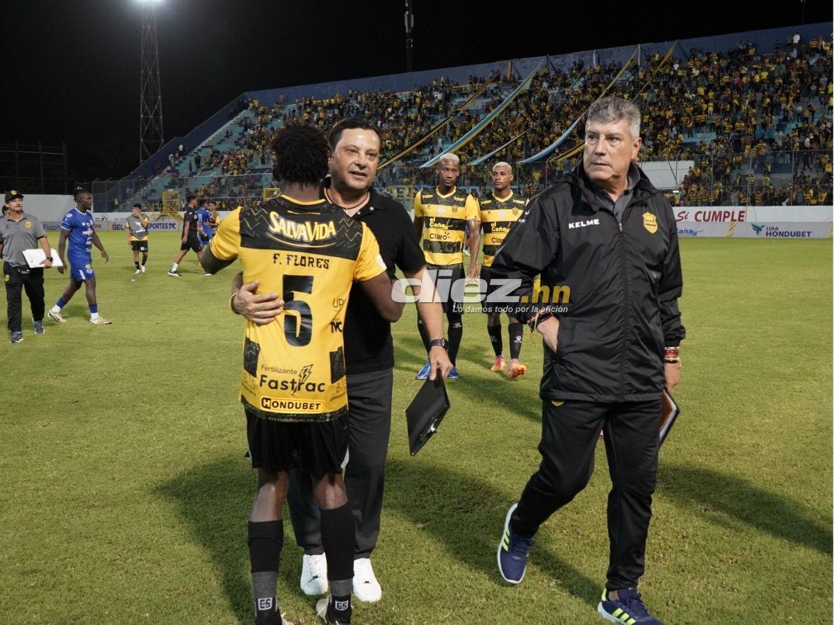 Afición del Real España sorprende con gigantesca manta, Blackburn silenció el Morazán y las bellas chicas