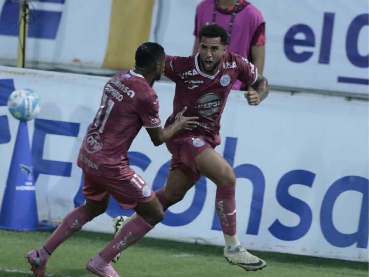 Zafarrancho entre Real España-Motagua, chica del ciclón enamora, argentino sorprende y el frío se apoderó en el Morazán