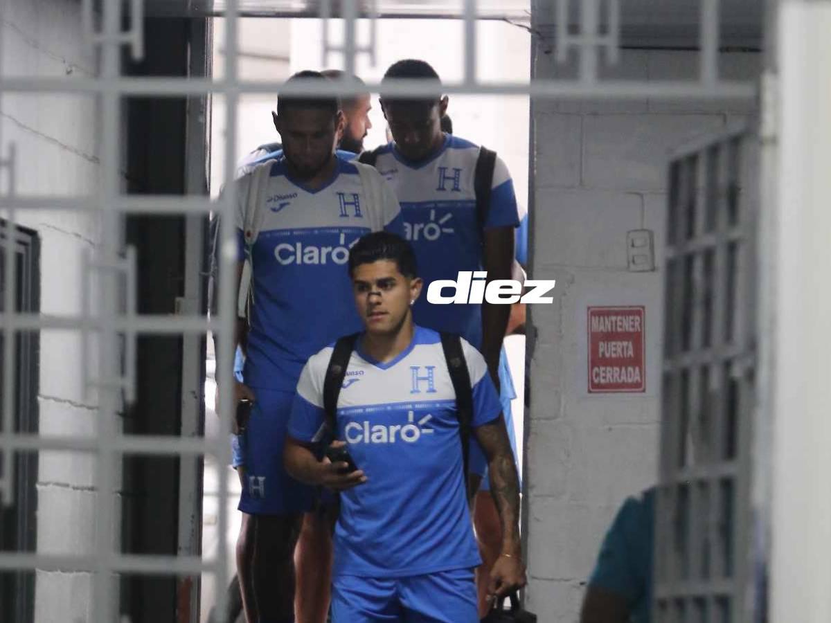 ¡Visitas sorpresa! Legionario se bajó del avión directo al entreno de la Selección de Honduras y un lesionado dijo adiós a la concentración