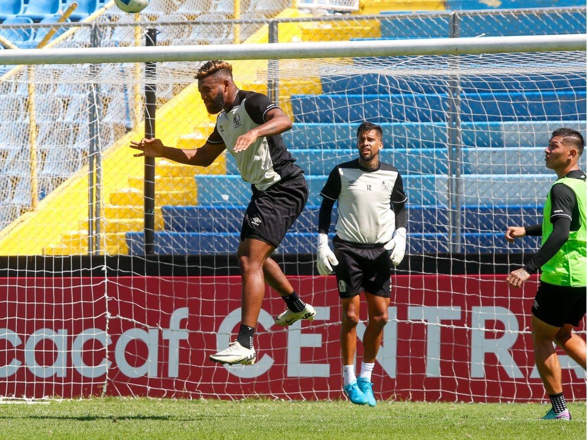 ¡Es una final! El 11 de gala de Olimpia que mandaría Troglio vs Antigua para clasificar a cuartos de Copa Centroamericana
