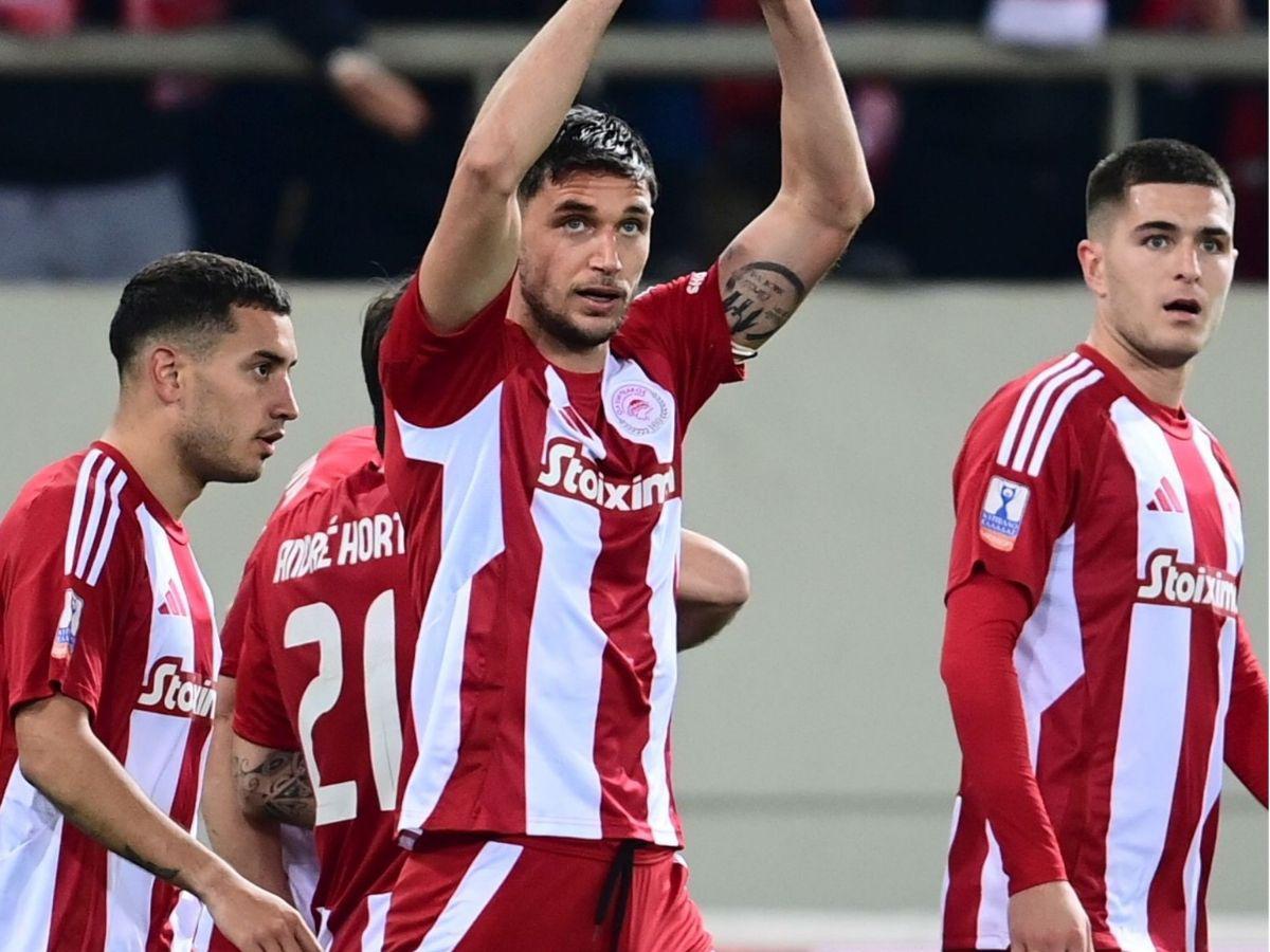 Furor por Luis Palma: Las fotos que dejó el estreno goleador del hondureño con el Olympiacos en Copa de Grecia