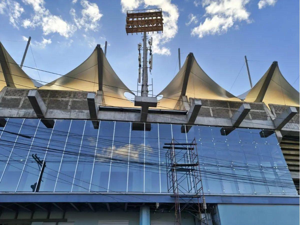 Espectacular: Así luce el Estadio Nacional Chelato Uclés con la nueva fachada y el letrero