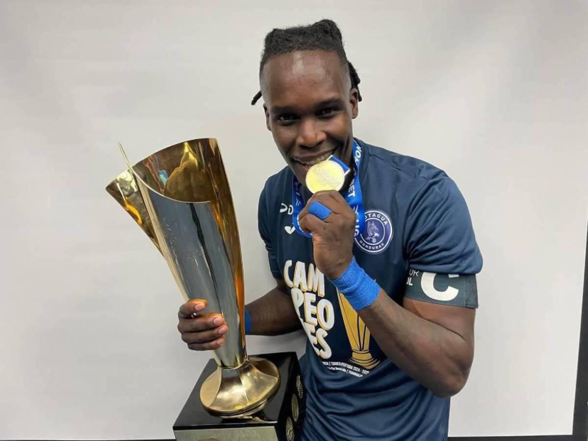 Fichajes: Marathón presenta a panameño, Luis Palma suena en Inglaterra, salida en Motagua y legionario a Liga Nacional