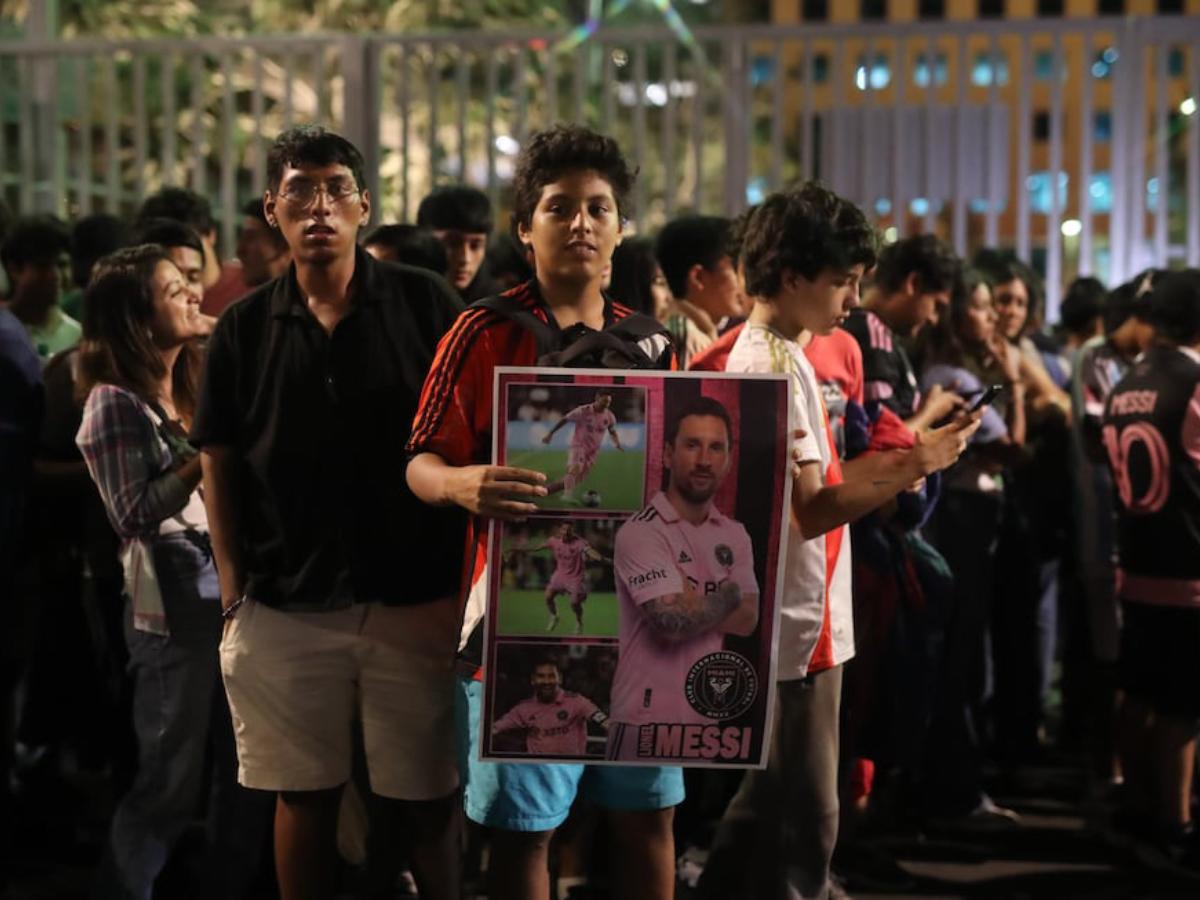 Messi desata locura en Perú: cientos de aficionados esperaron al 10 del Inter Miami; ¿su guardaespaldas presente?
