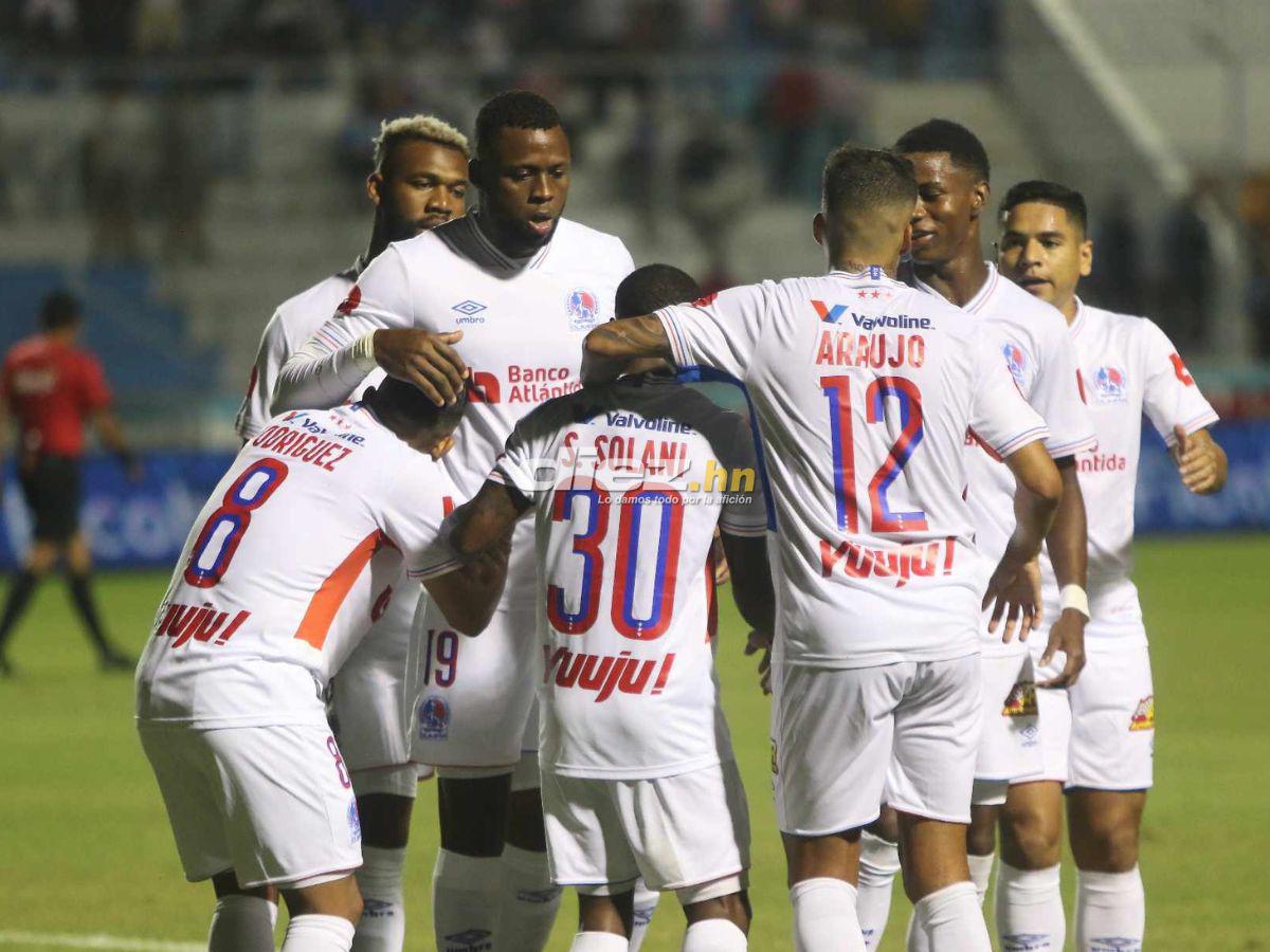 La paliza de Olimpia, rostros tristes en Real España, la bronca de “Palomo” Rodríguez y el homenaje especial a Yustin Arboleda