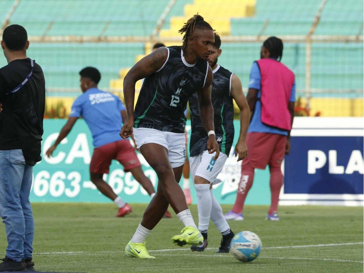 Tiktoker roba suspiros, rabieta de Raúl Cáceres y DT del Motagua se robó el show en sol centro en el Estadio Olímpico