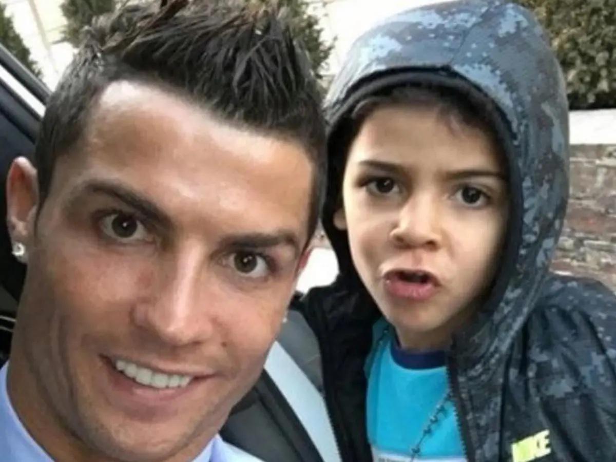 ¿Su novia o hermana? La verdad sobre la misteriosa chica que aparece junto al hijo de Cristiano Ronaldo y que 12 años mayor