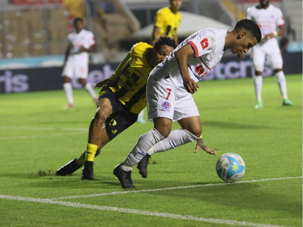 Afición sorprendió a Edwin Rodríguez, derroche de bellezas y tremendo festejo de Olimpia por una nueva final en Honduras