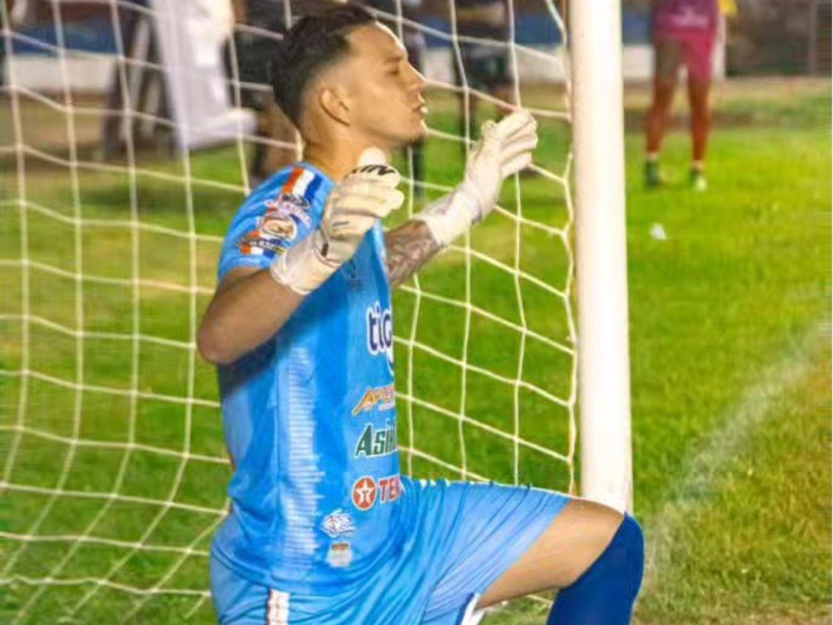 Polémica: portero en Honduras es acusado de amañar partidos y su equipo le rescinde el contrato en Liga de Ascenso