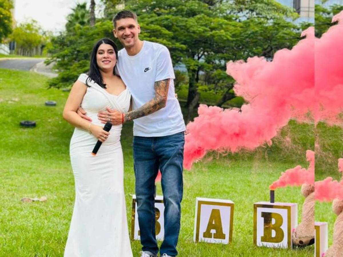 Presentadora hondureña sorprende al anunciar que está embarazada de exfutbolista de Liga Nacional: Una mini murallita
