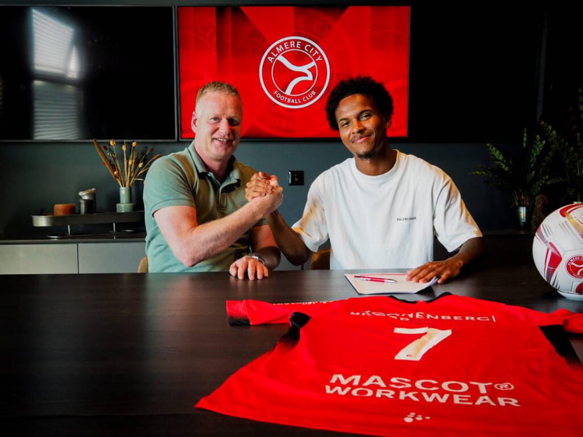 Un compañero de Messi y otro de la Premier League: dónde juegan los convocados de Haití para jugar ante Honduras