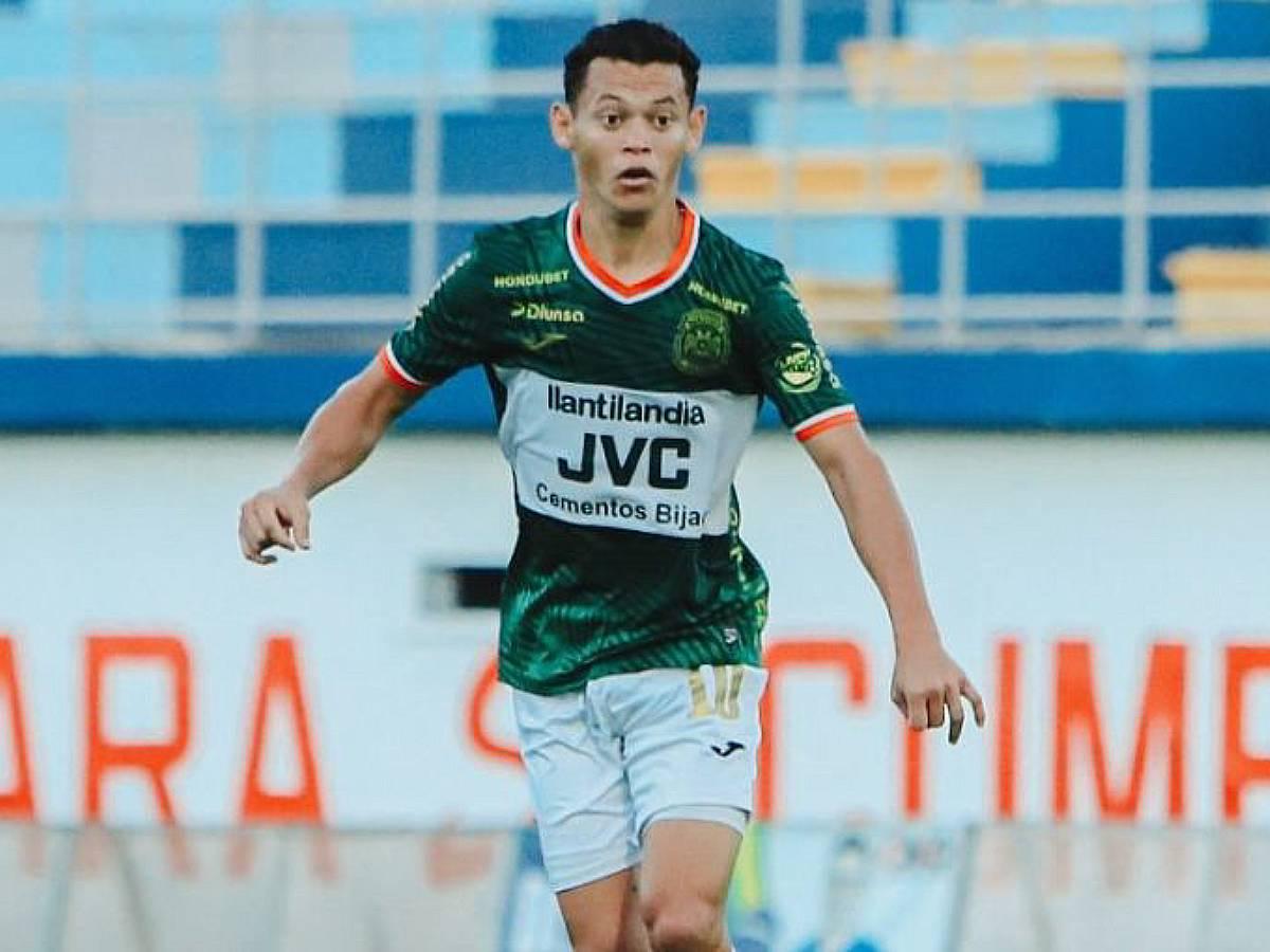 Francisco Molina puede sorprender a todos: las nuevas caras que serían llamados por Honduras para el amistoso ante Perú