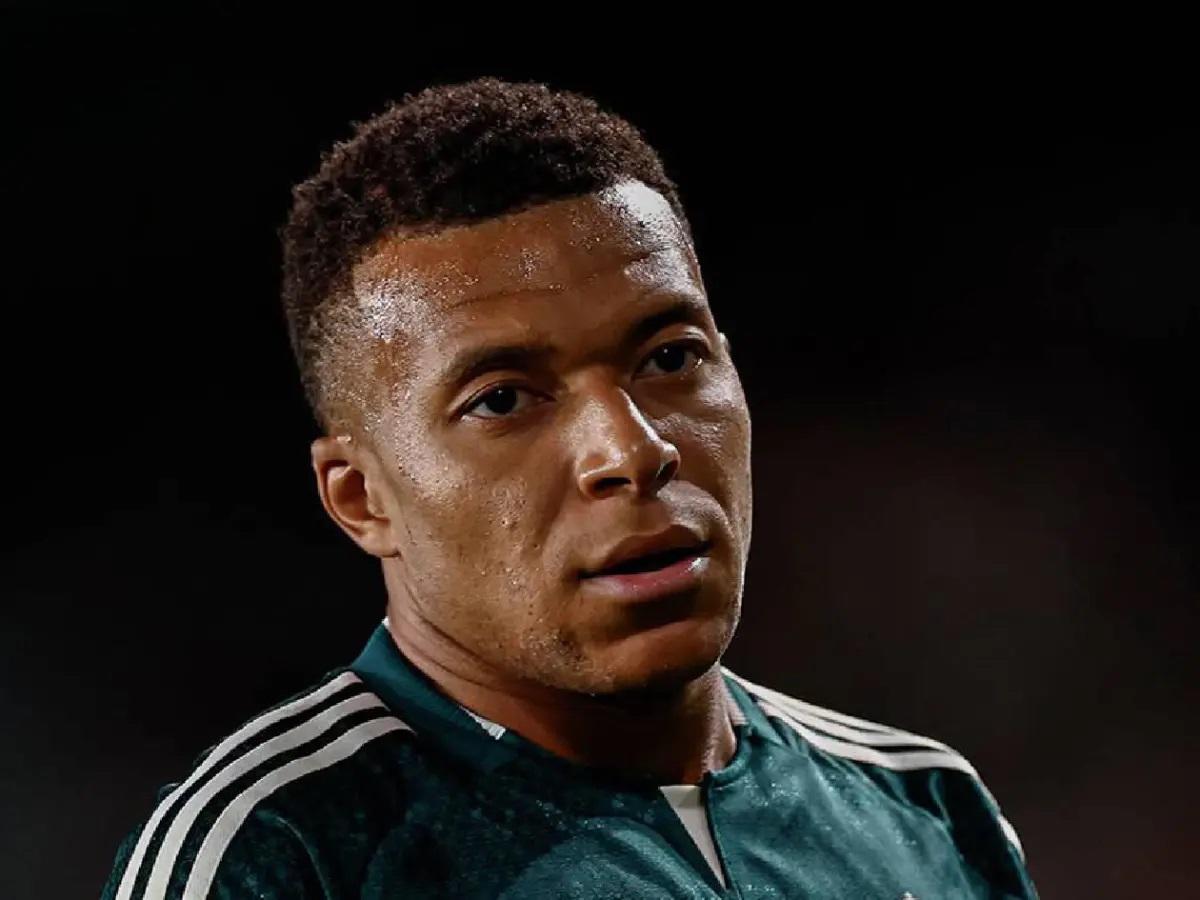 Balón de Oro 2026: la noticia que ha recibido Mbappé a 6 días de la entrega