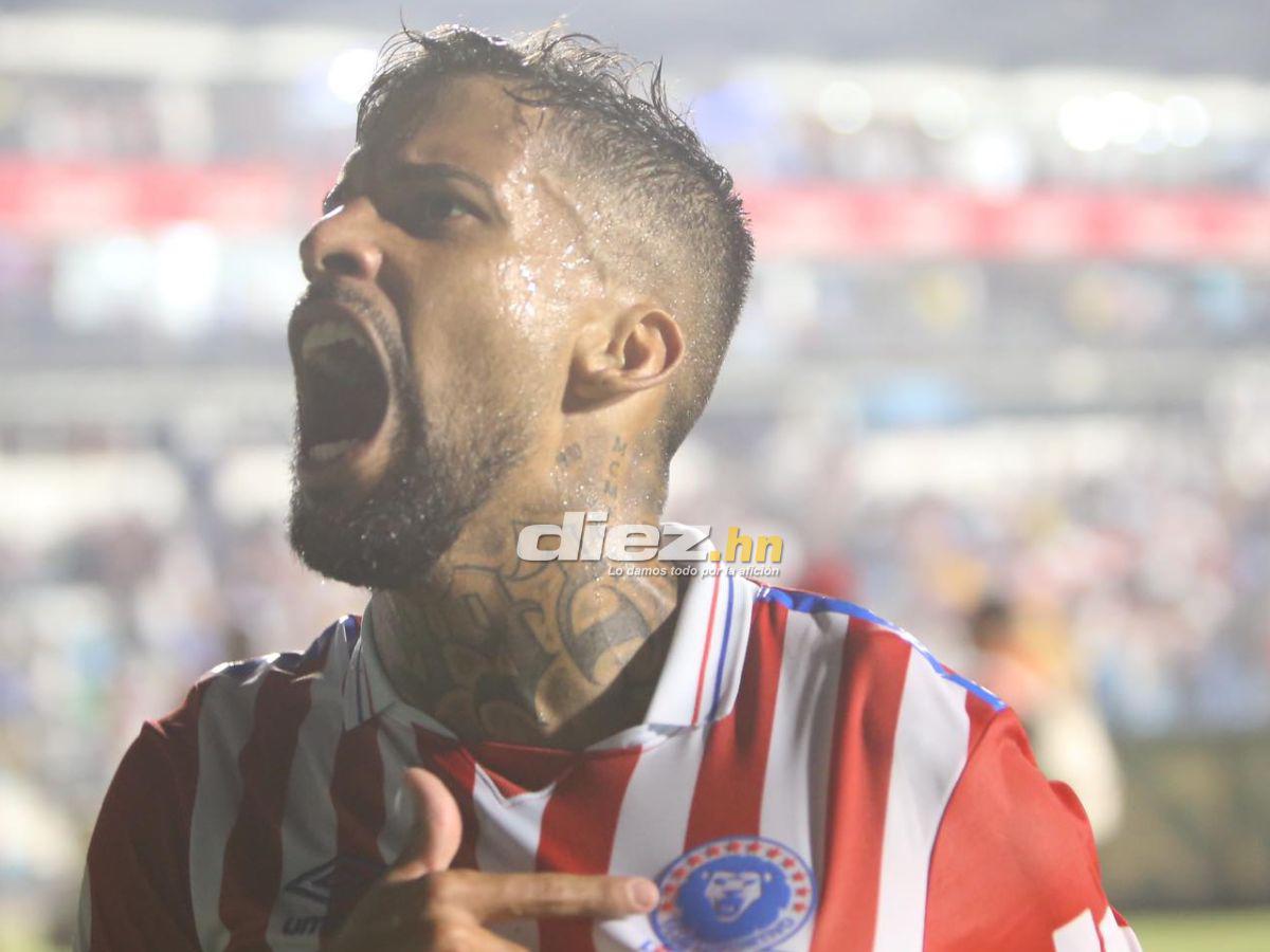 Espectacular celebración de Gabriel Araújo tras remontada de Olimpia, tristeza del Motagua y la fiesta de la Ultra Fiel