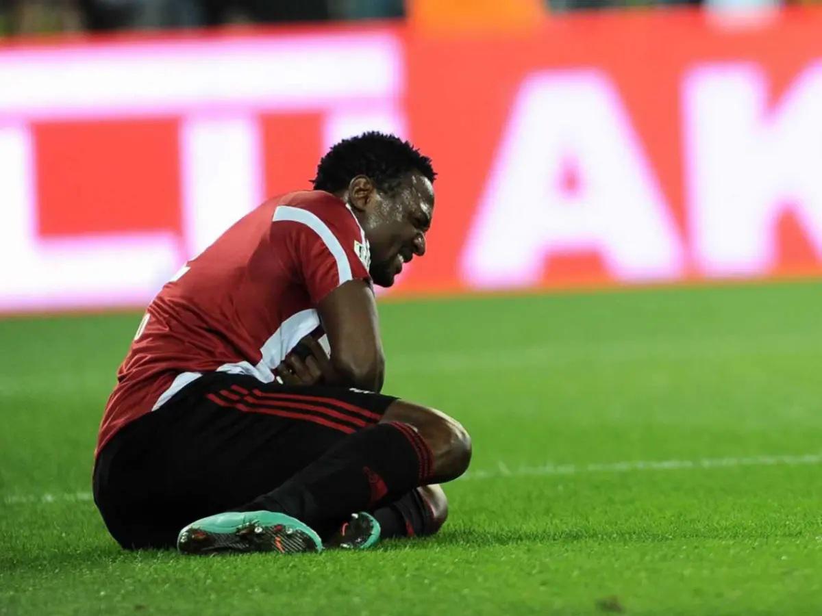 Estoy devastado, no tengo palabras: así fue la muerte de reconocido futbolista en pleno partido