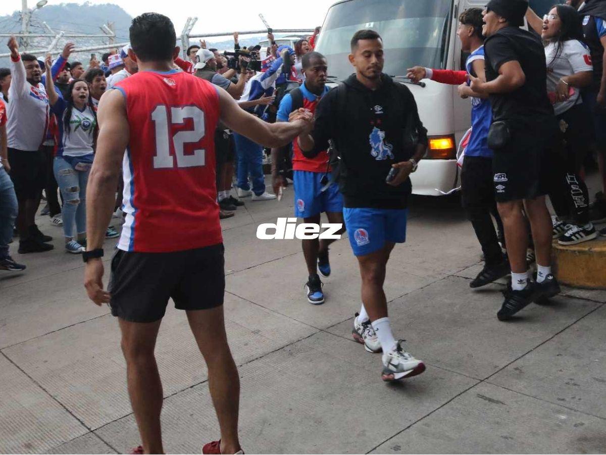 Pelón y alerta roja en Olimpia, tristeza en Olancho FC, curiosa selfie de Jeaustin Campos y el infierno en Siguatepeque