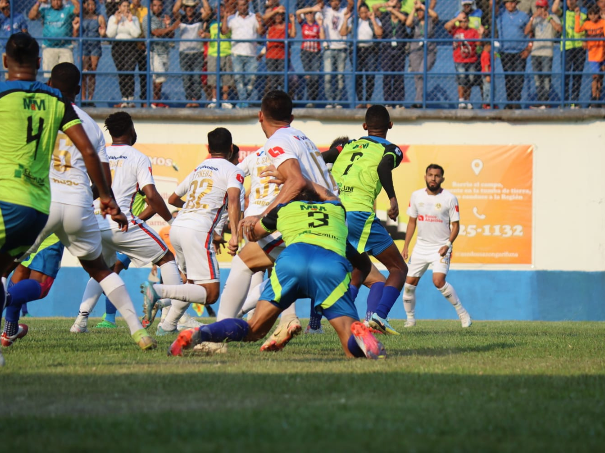 ¡Vibrante! Así se vivió el electrizante empate entre Olancho FC - Olimpia en la final de ida del Clausura 2023