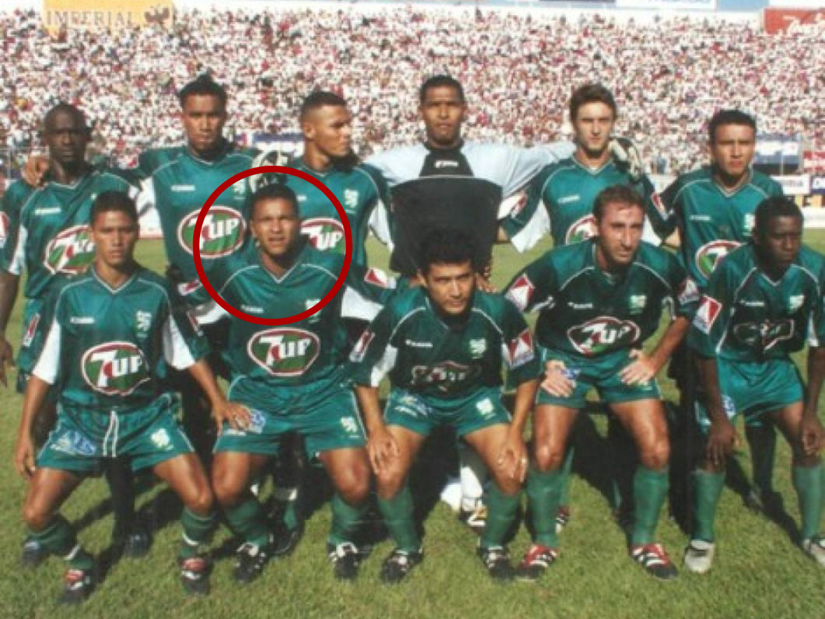 Rony Morales fue el héroe del Platense en esa recordada final en el Clausura 2000-2001.