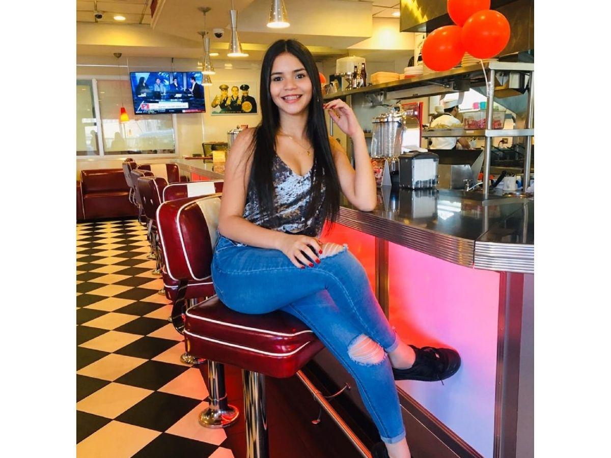 ¡Le robó el corazón a Julián Martínez! ¿Quién es la bella chica con la que el futbolista contrajo matrimonio?