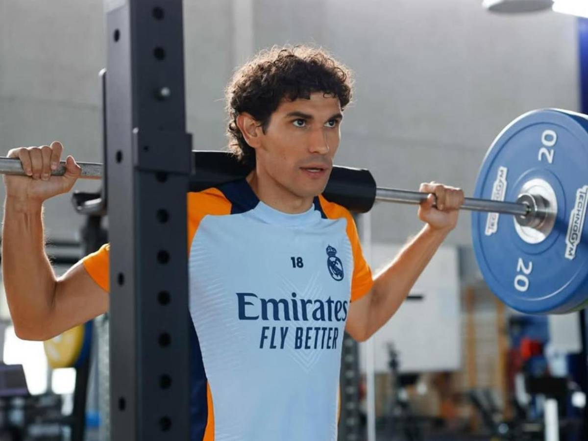 Real Madrid lo echó porque Xabi Alonso no contaban con él y terminó fichando por impensado club