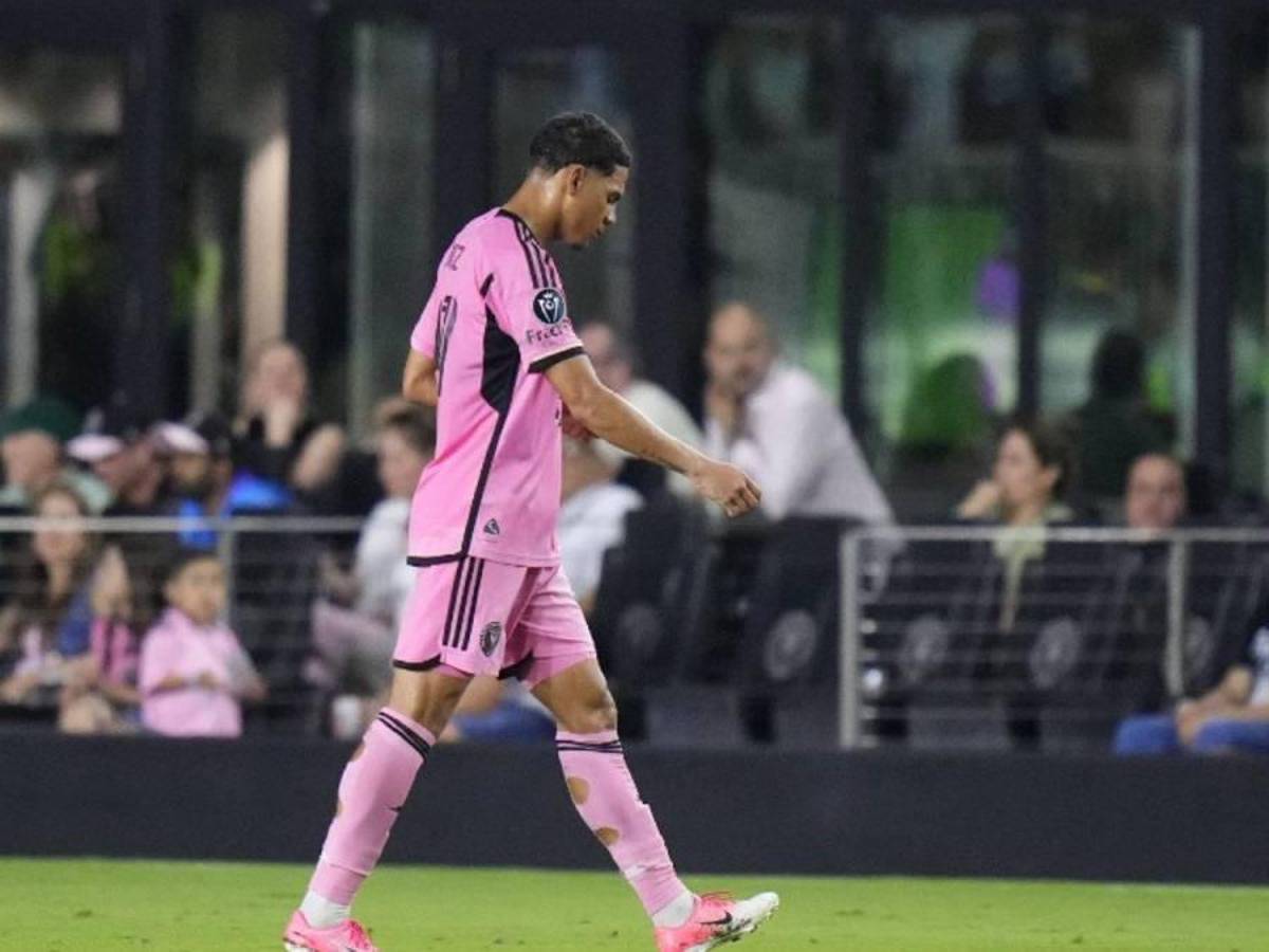 El motivo de la bronca de Messi con técnico de Monterrey y David Ruiz como villano en la Champions de Concacaf