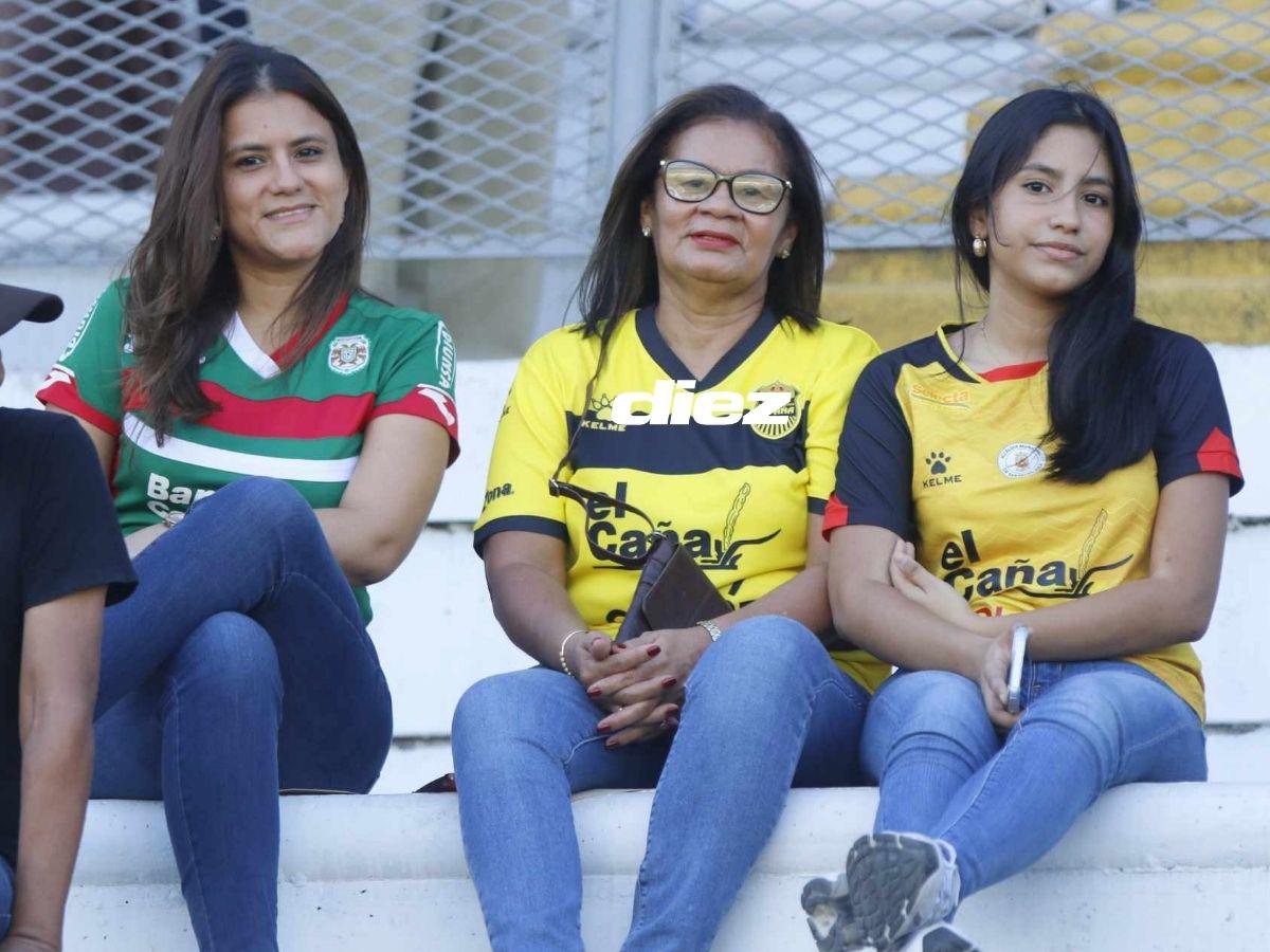 Chicas bellas adornan la previa del clásico Marathón-Real España y la policía blinda el Olímpico