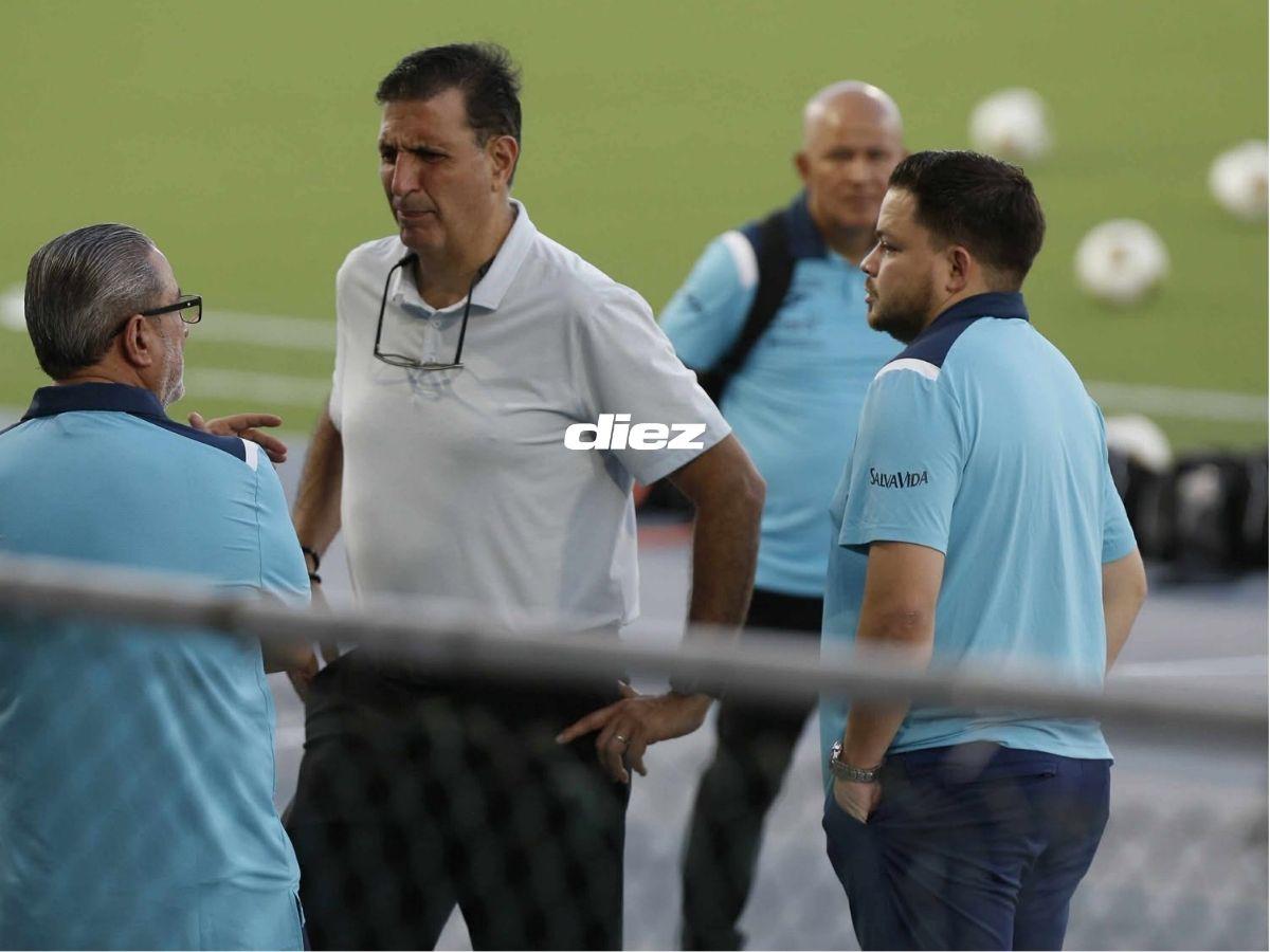 Choco Lozano fue sorprendido y el VAR quedó en una galera: Así reconoció Honduras el Ergilio Hato previo al debut