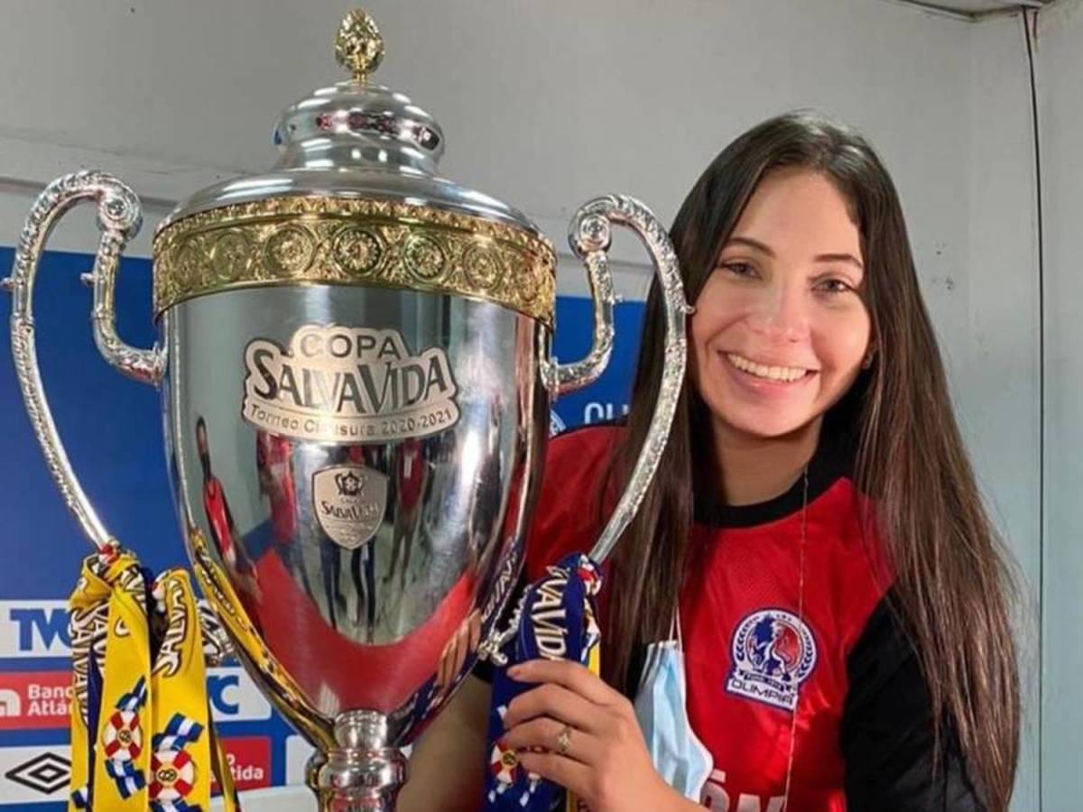 ¿De qué equipo es? Así es Annie Córdova, la chica que conquistó a Luis Palma y se robó las miradas en la Liga de Naciones