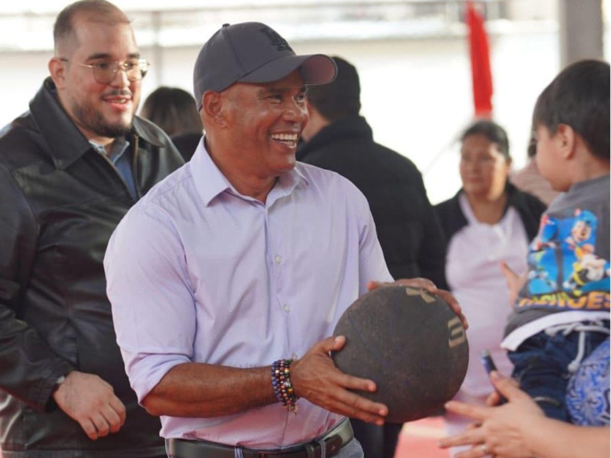 ¡Llegó la 102! Condepor inaugura cancha de usos múltiples en la colonia Bernardo Dazzi de Tegucigalpa