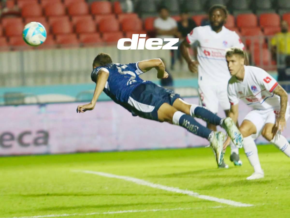 Óscar Padilla Discua tuvo una oportunidad donde casi empata.