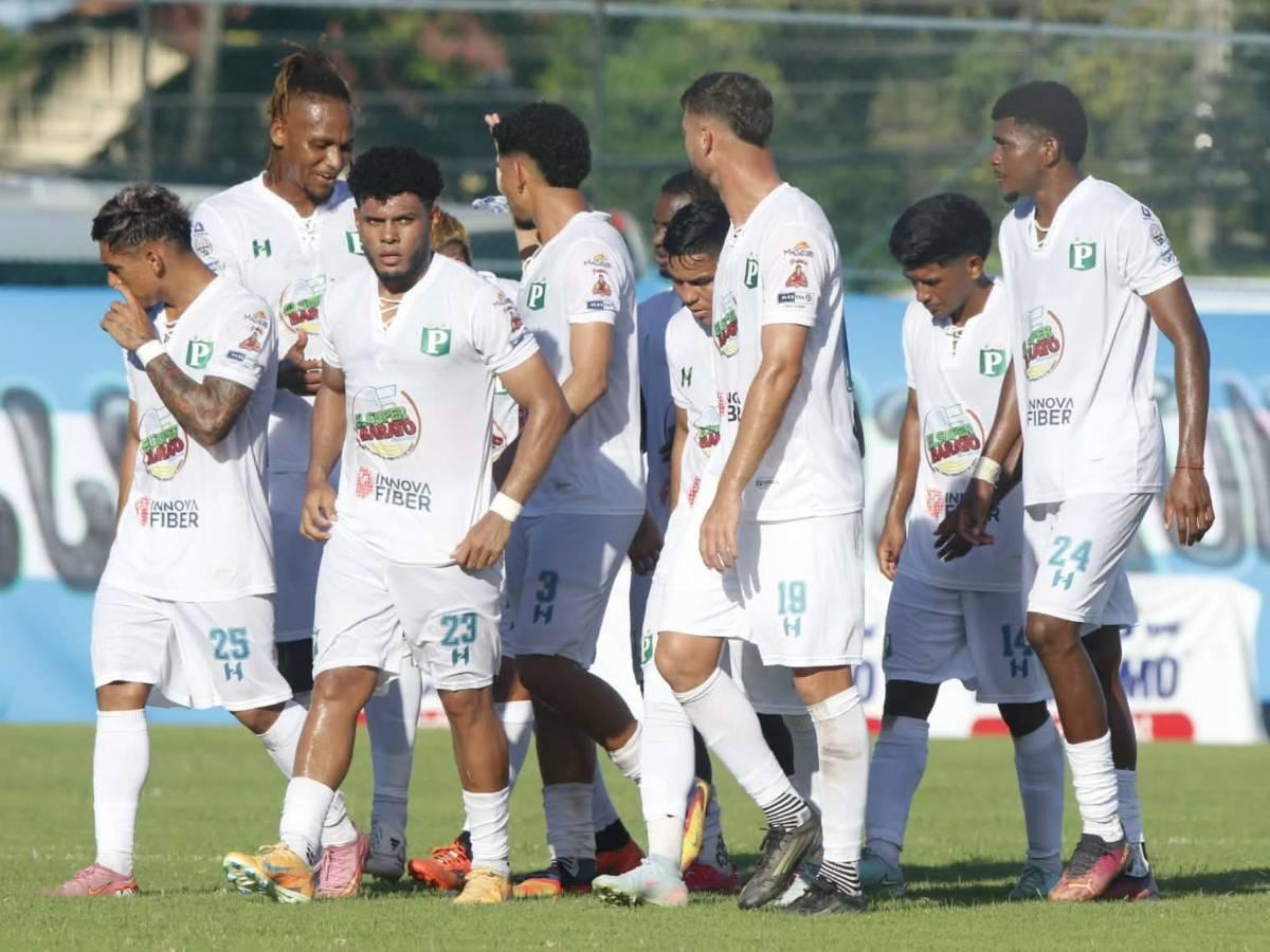 Marathón celebra en la casa de Platense, tristeza en Puerto Cortés, el gesto de Pablo Lavallén y el tremendo error del árbitro